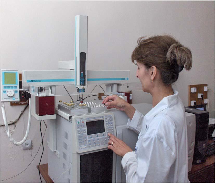 fotoelektrokalorimetri, «Hİ-9033» konduktometri, Çexiya