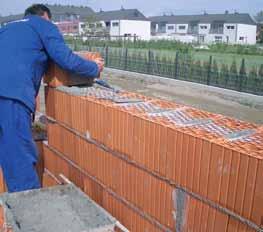 V Sloveniji, ki je v celoti na potresnem področju, je priporočljivo uporabljati le podaljšano in cementno malto. Za izdelavo nenosilnih zidov se lahko uporabi malta s tlačno trdnostjo vsaj 2.