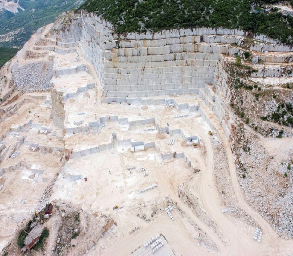 Παρ. 4 α Στο πάγιο μίσθωμα αναφέρεται ως τύπος υπολογισμού του Σ2ΠΜ = Ε2ΧΣ1ΠΜ/200. Ο διαιρέτης 200 δεν έχει φυσικό νόημα.