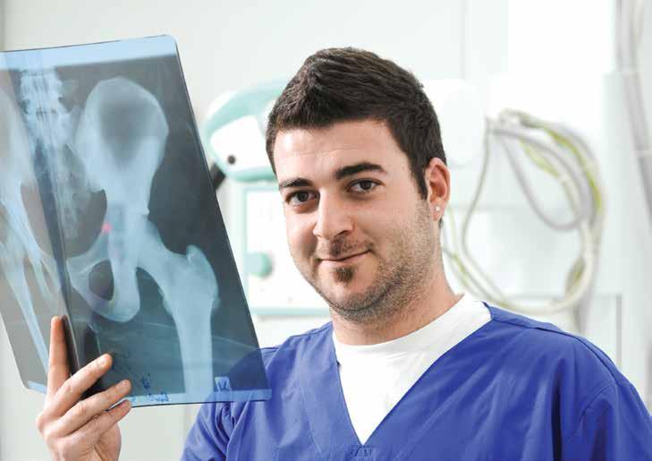 Ακτινοδιαγνωστική - Ακτινοθεραπεία (Radiodiagnostics - Radiotherapy) (4 ΧΡΟΝΙΑ, ΠΤΥΧΙΟ) Το πρόγραμμα εστιάζεται στον ταχέως αναπτυσσόμενο κλάδο της Ακτινοδιαγνωστικής και Ακτινοθεραπείας, παρέχοντας