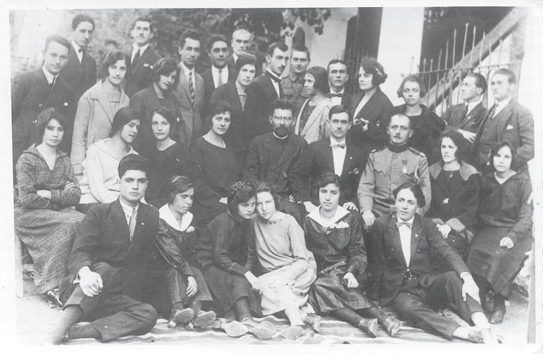 Руските имигранти и култ. настани во Штип во периодот 1923 1927 год. оперета Ружица.
