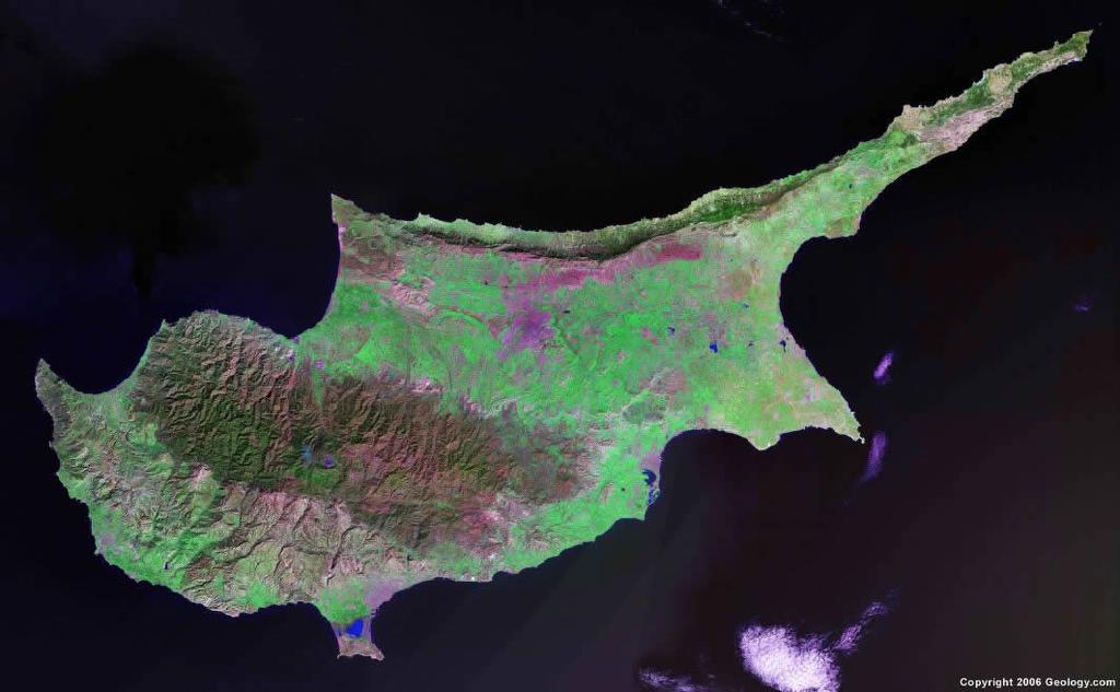 Προφίλ Χώρας Κύπρος Η Κύπρος χαρακτηρίζεται ως ένα ενεργειακό νησί, πραγματικά απομονωμένο από τις ενεργειακές συνδέσεις και δίκτυα της ΕΕ, και παραμένει ως μία από τις πλέον ενεργειακά εξαρτώμενες