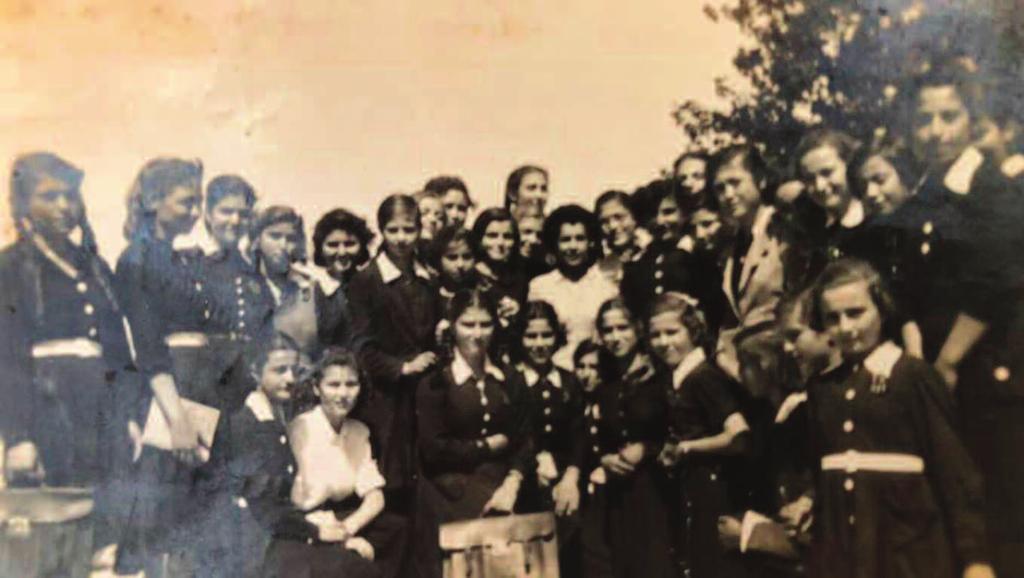 χρέος μας στον τόπο. Το νησί της Κρήτης, ευλογημένη γη, που γέννησε άντρες λεβέντες και γυναίκες ηρωίδες, μας χρειάζεται, περισσότερο από ποτέ άλλοτε, στην υπηρεσία της ανάδειξής του.
