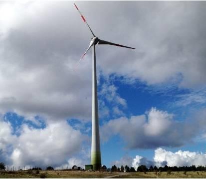V NEK je izvor toplote reaktor. DA NE 5. Na sliki so tri elektrarne. Prepoznaj jih in napiši njihovo lokacijo. 1 2 3 1. 2. 3. 6.