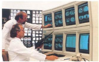 Εικ. 9Τηλεϊατρικός σταθμός βάσης. Η Τεχνολογία στην υπηρεσία της υ- γείας του πολίτη.