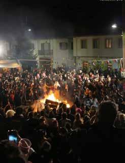 Επίσκεψη αρχαιολογικού χώρου, αρχαιολογικού μουσείου. Συνεχίζουμε για τη γραφική Αράχωβα. Ελεύθεροι για περίπατο, γεύμα εξ ιδίων.