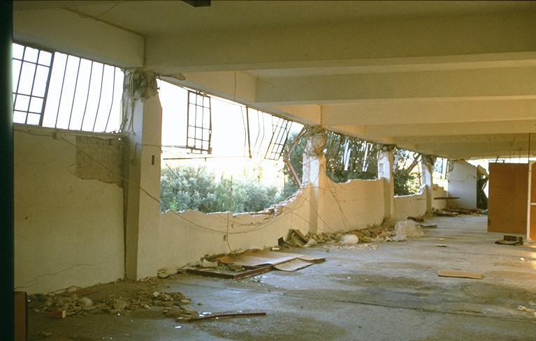 Παραδείγματα κοντών υποστυλωμάτων Μερικό ύψος