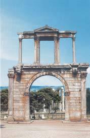 Ποια στοιχεία του ελληνικού πολιτισμού φαίνεται ότι εκτιμά ο Πλίνιος; Ποιες ελληνικές πόλεις αναφέρει ιδιαίτερα ο Πλίνιος στην πηγή 4; Γιατί; 2.