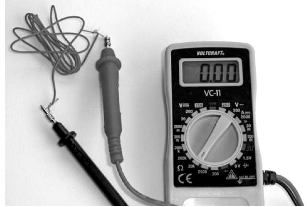 Imaginea 52: Măsurarea continuităţii la un cablu. 12.