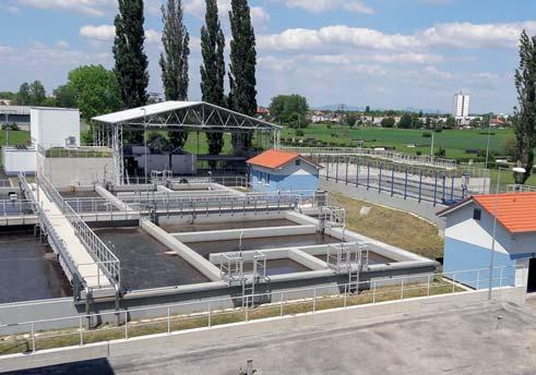 Zabezpečuje rozšírenie a intenzifikáciu vlastných čistiarní a rovnako aj značné rozšírenie stokových sietí v mestách a ich okolitých
