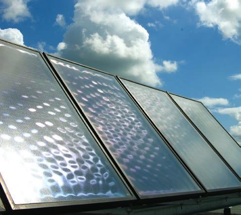 Visokotemperaturni sistem Daikin Altherma može opciono da koristi solarnu energiju za proizvodnju tople vode.