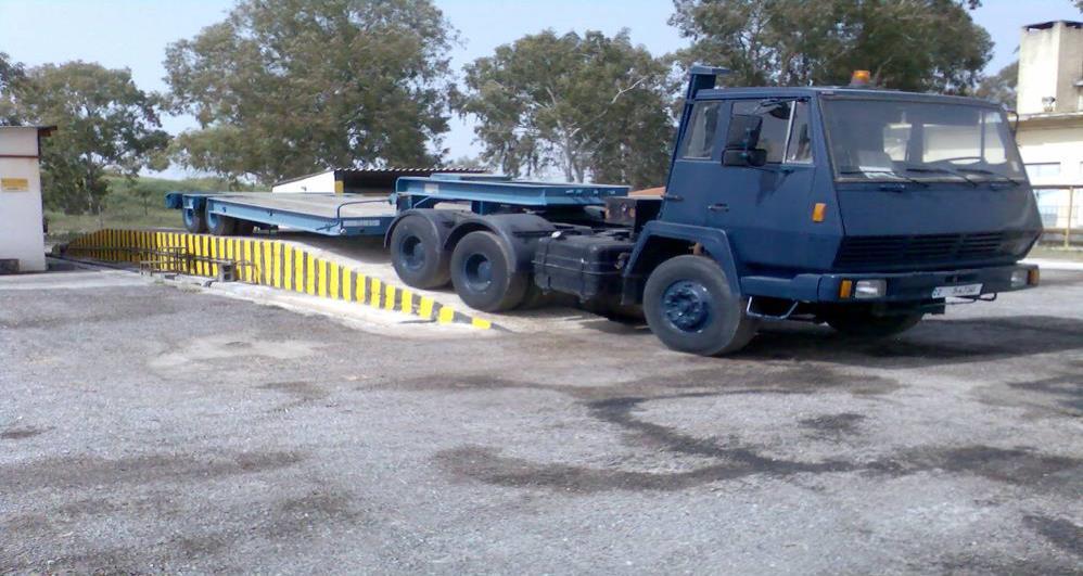 Οι πηγές προμήθειας αυτών των οχημάτων είναι : α. Το ελεύθερο εμπόριο κατόπιν διαγωνιστικής διαδικασίας σύμφωνα με τις ισχύουσες διατάξεις περί προμηθειών του Δημοσίου. β.
