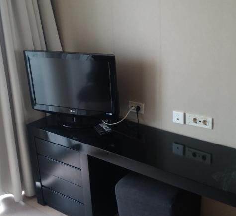 Fiber connections μεταξύ των 11 κτηρίων και του Data Center Υποδομή Wi-Fi 120 x EAP115-wall για τα δωμάτια 8 x EAP225 για το