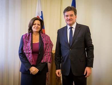 Maria Louisa Marinakisová so slovenským ministrom zahraničných vecí Miroslavom Lajčákom. Zdroj: mfa.gr Predtým ste pôsobili ako grécka veľvyslankyňa v Jordánsku.