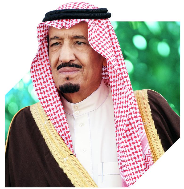 به الدولة لتحقيق التطلعات كما أن هذه أمانة ملقاة على عاتق كل منسوبي التربية والتعليم وأوصيهم بتقوى اهلل والنظر إلى مستقبل أبنائنا