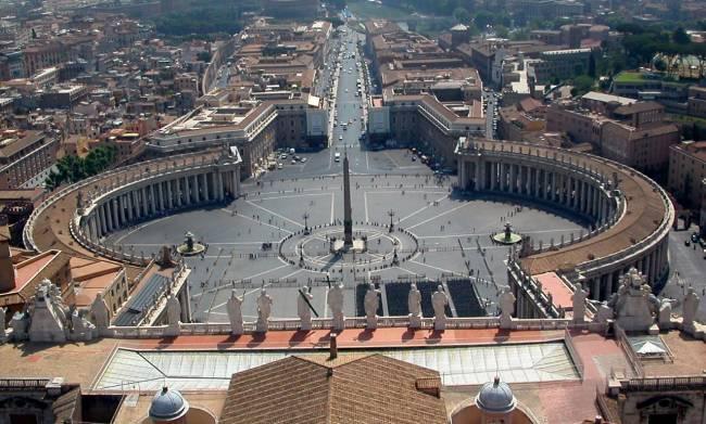 Βατικανο Τα Μουσεία Βατικανού στη Ρώμη, είναι συγκρότημα μερικών εκ των κορυφαίων μουσείων του κόσμου με ετήσια