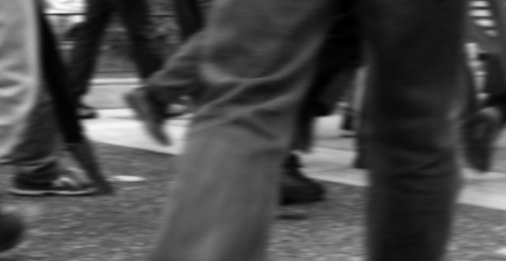ntifa ύνται αυτιά δια. Θέλουμε να ενημερώσουμε το αγαπητό παρεάκι ναζήδων ότι δεν εντυπωσιαζόμαστε. Όπως ίσως να έχουν παρατηρήσει τα συνθήματά τους σβήνονται άμεσα.