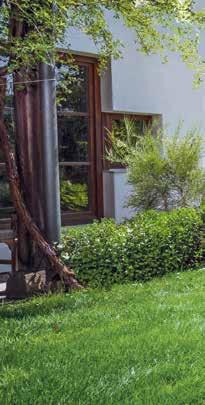 αξιόπιστη εργασία του ακόμη και σε στενούς κήπους επιτρέπει επιπλέον την οργάνωση και την επίβλεψή του με ελάχιστες κινήσεις μέσω της εφαρμογής imow.