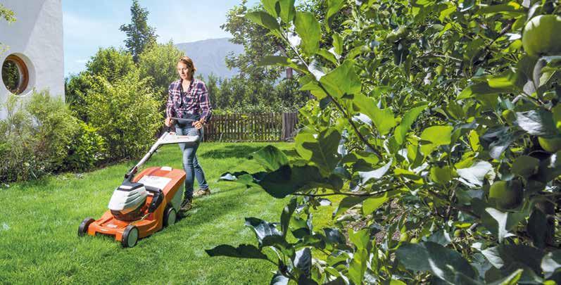 ΝΈΑ ΠΡΟΪΌΝΤΑ RMA 443 C RMA 443 TC (RMA 448 TC) LE 240 RMA 443 C με σύστημα μπαταρίας PRO της STIHL Τα χλοοκοπτικά με μπαταρία STIHL επωφελούνται από την υψηλή απόδοση των συστημάτων μπαταρίας PRO της