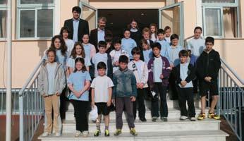 Δημοτικό Διεθνής Μαθηματικός Διαγωνισμός «Καγκουρό» Οι κανόνες της τάξης Οι μαθητές της Γ Δημοτικού, με πολλή φαντασία, αποτύπωσαν στο χαρτί τους κανόνες της τάξης, τους οποίους και τηρούν καθημερινά!