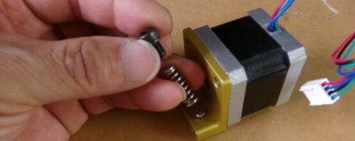 M3*4 βίδες 2pcs,MK8A βάση,nema17 κινητήρας 1pc Βήμα 2 Χρειαζόμαστε τα εξαρτήματα 13, 16.
