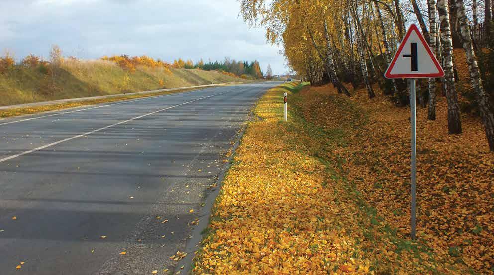 Jai ruošiamasi iš anksto, kad įmonės prižiūrimuose keliuose būtų kuo mažesnė grėsmė saugiam eismui. Labai dažnai Utenos kelininkams ir išlydėti žiemą tenka vėliau, nei parodo kalendorius.