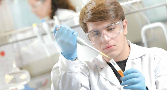 70 Βιοϊατρικές Επιστήμες (Biomedical Sciences) (4 ΧΡΟΝΙΑ, ΠΤΥΧΙΟ) Το Πρόγραμμα Βιοϊατρικών Επιστημών έχει σχεδιαστεί για να παρέχει στους φοιτητές σταθερά επιστημονικά θεμέλια στη βιολογία σε σχέση