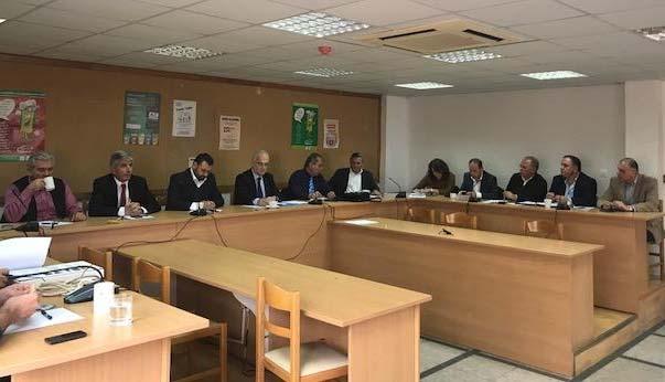4 ATTIKO BHMA αυτοδιοίκηση Παρασκευή 23 Μαρτίου 2018 ΑΠΟΦΑΣΙΣΑΝ ΚΟΙΝΗ ΕΚΠΡΟΣΩΠΗΣΗ Συνάντηση των 13 δημάρχων της Ανατ.