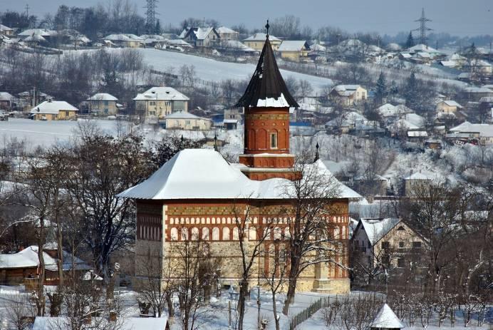 În prezent, vechiul zid ca înconjoară mănăstirea a fost reconstruit pe vechea fundaţie, conferindu-i acestui lăcaş sfânt, măreţia de odinioară. Biserica Sf.