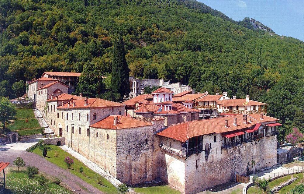 prieten şi biograf al Sfântului Nifon al II-lea, Patriarhul Constantinopolului. Sfânta Mănăstire Filotheou, în perioada egumeniei sale, s-a reînnoit, devenind o chinovie înfloritoare.
