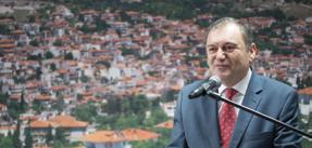 Ταυτόχρονα στο πλαίσιο της εργολαβίας «Συντηρήσεις Δημοτικών Κτιρίων 2015» ολοκληρώθηκε μια γενναία ανακαίνιση στο κτίριο: αποκαταστάθηκαν οι χώροι, έγιναν εργασίες καθαίρεσης τοίχων,