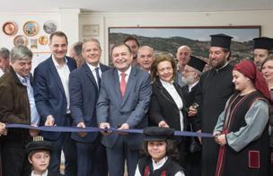 Αυτό το ταξίδι στηρίζει ο δήμος Πυλαίας-Χορτιάτη, αλλά και όσοι πιστεύουμε στην μεγάλη αξία και τη δύναμη του πολιτισμού.