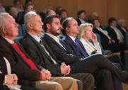 Ακολούθησε κατάθεση στεφάνων και παρελάσεις της μαθητικής νεολαίας όπου τον δήμο εκπροσώπησαν αντιδήμαρχοι και δημοτικοί σύμβουλοι οι οποίοι έδωσαν το