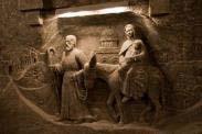 εσείς το ξέρατε; Ιστορία του Αλατωρυχείου Βιελίτσκα Το Αλατωρυχείο της Βιελίτσκα ιδρύθηκε κατά τον 13ο αιώνα και αποτελεί το δεύτερο σε αρχαιότητα αλατωρυχείο της Ευρώπης.