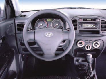 Didysis testas Hyundai Accent Dizaineriai, pabuskit! XX a. dešimtasis dešimtmetis - jau praeitis.