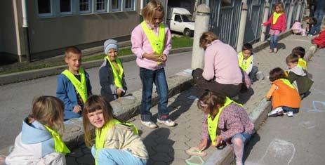 oktober 2008 za Evropski dan prometne varnosti. Ob tem je pozvala vse države članice, da na ta dan organizirajo preventivne akcije. Slogan Evropske unije je Varnost v naših mestih.