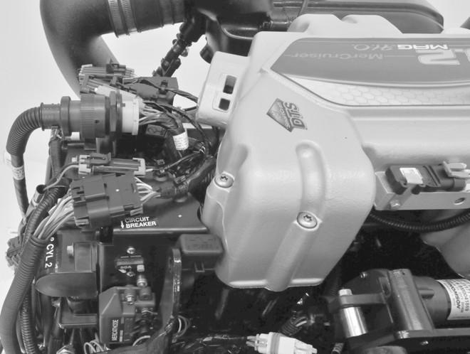 Ρύθμιση ανύψωσης/ρυμούλκηση διπλού κινητήρα Ενότητα 2 - Γνωρίστε καλύτερα το συγκρότημα κινητήρα που αγοράσατε ΕΙΔΟΠΟΙΗΣΗ Αν χρησιμοποιείτε εξωτερικές συνδετικές ράβδους, το ανέβασμα ή το κατέβασμα