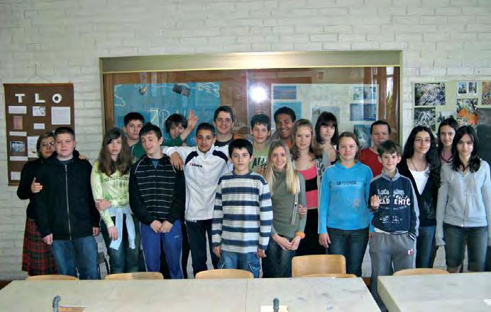 a Lice (sonet) Vidjela sam lice u odrazu vode, to je lice izdajice umorno od slobode.