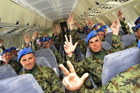 широкој јавности, попут фотографије пилота који извлачи дете из снежних сметова или фотографије припадника Гарде ВС који путују на војну параду у Москву. Слика 7: Фотографија која је имала 336.