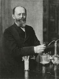 4.10 ptična izomerija RGANSKE KISIKVE SPJINE 4 Emil Fischer (1852 1919, Nobelova nagrada za kemijo 1902) je proučeval različne vrste organskih spojin. ( 3 ) 2 3 Formula mentola.