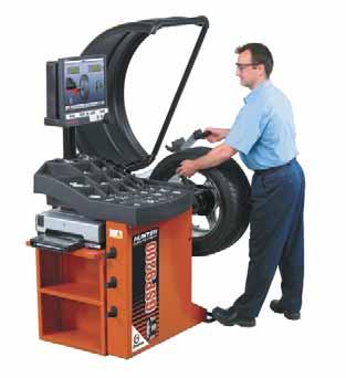 PNEUSERVIS set PROFI HUNTER GSP 9200 - Profesionálna vyvažovačka Profesionálna vyvažovačka s 17 TFT monitorom s patentovaným vyvažovacím systém Smart Weight.