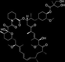 Je to derivát imidazotetrazínu, proliečivo 3-metyl-(triazen-1-yl)imidazol-4-karboxamid, MTIC. Th. účinok závisí od jeho schopnosti alkylovať/metylovať DNA obvykle v polohe N-7 al.