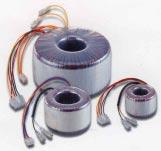 Í Mounting Hardware Accessory Option Available Upon Request (Metal Washer, Silicone Rubber Pads, Plastic Washers, Screws/Nuts)