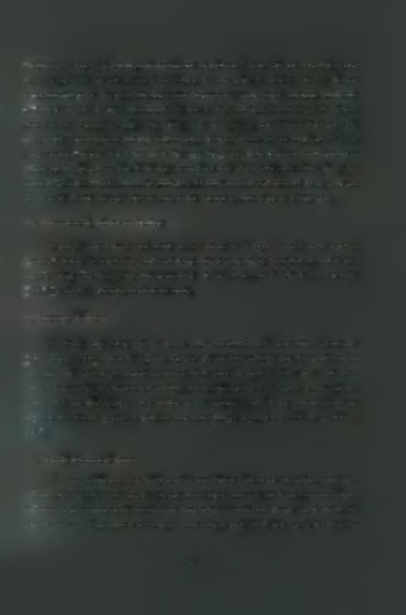 κλούβιου υπάρχουν 2 στρογγυλά ανοίγματα διαμέτρου 3,5cm, μία για παροχή νερού μέσα σε φιαλίδιο και μία για τη τοποθέτηση των νυμφών.