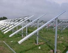 continuu / curent alternativ: Pentru conversia curentului continuu obtinut de panourile fotovoltaice, in curent alternativ, se vor folosi doua