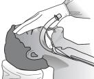 Σχήμα 10 Σχήμα 11 Προειδοποιήσεις: - ΜΗ χρησιμοποιείτε αεραγωγό Guedel (στοματοφαρυγγικό) ως αναστολέα σύγκλεισης (bite-block), καθώς εμποδίζει τη σωστή τοποθέτηση της συσκευής αυξάνοντας την