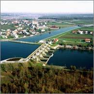Slika 8: Pretočna polja HE Formin Dovodni kanal je dolg 8, km, trapezne oblike, delno vkopan, večinoma pa v nasipu.