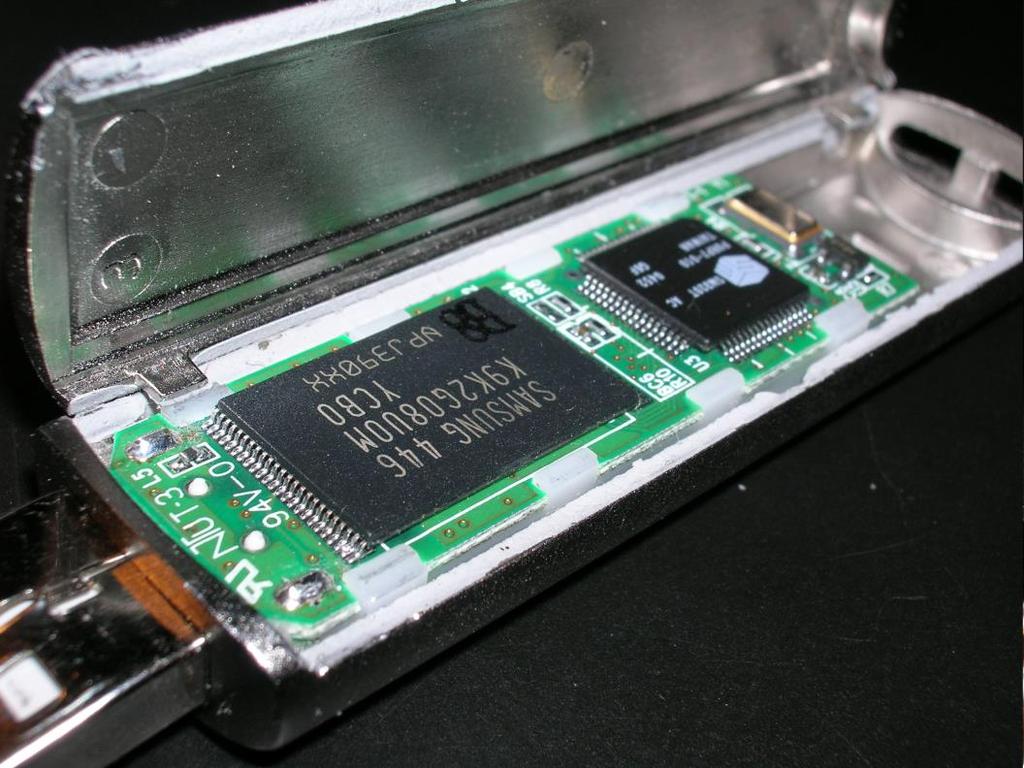 Memoria portátil (pendrive): Unidade de almacenamento portátil