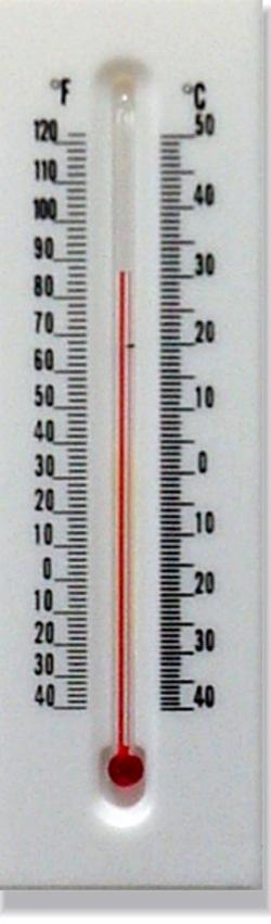 4 Scara Celsius cuantificată în grade Celsius (ºC) este o scară centigradă convenţională şi are ca temperaturi de referinţă, prin convenţie, valoarea 0ºC, corespunzător situaţiei când gheaţa pură se