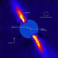 3) β pictoris Απέχει 19,4 pc και εκτιμώμενη ηλικία μόλις 10 εκ χρόνια Η εσωτερική περιοχή φαίνεται να στερείται αερίου και